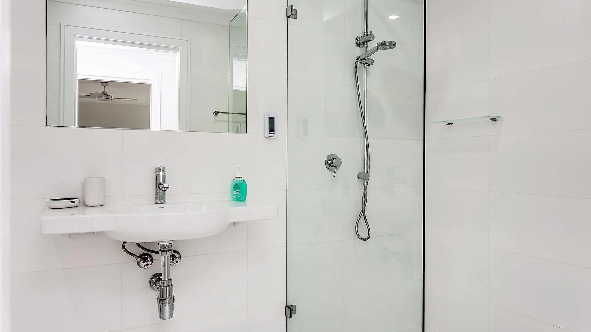Salty Towels Apartment Byron Bay