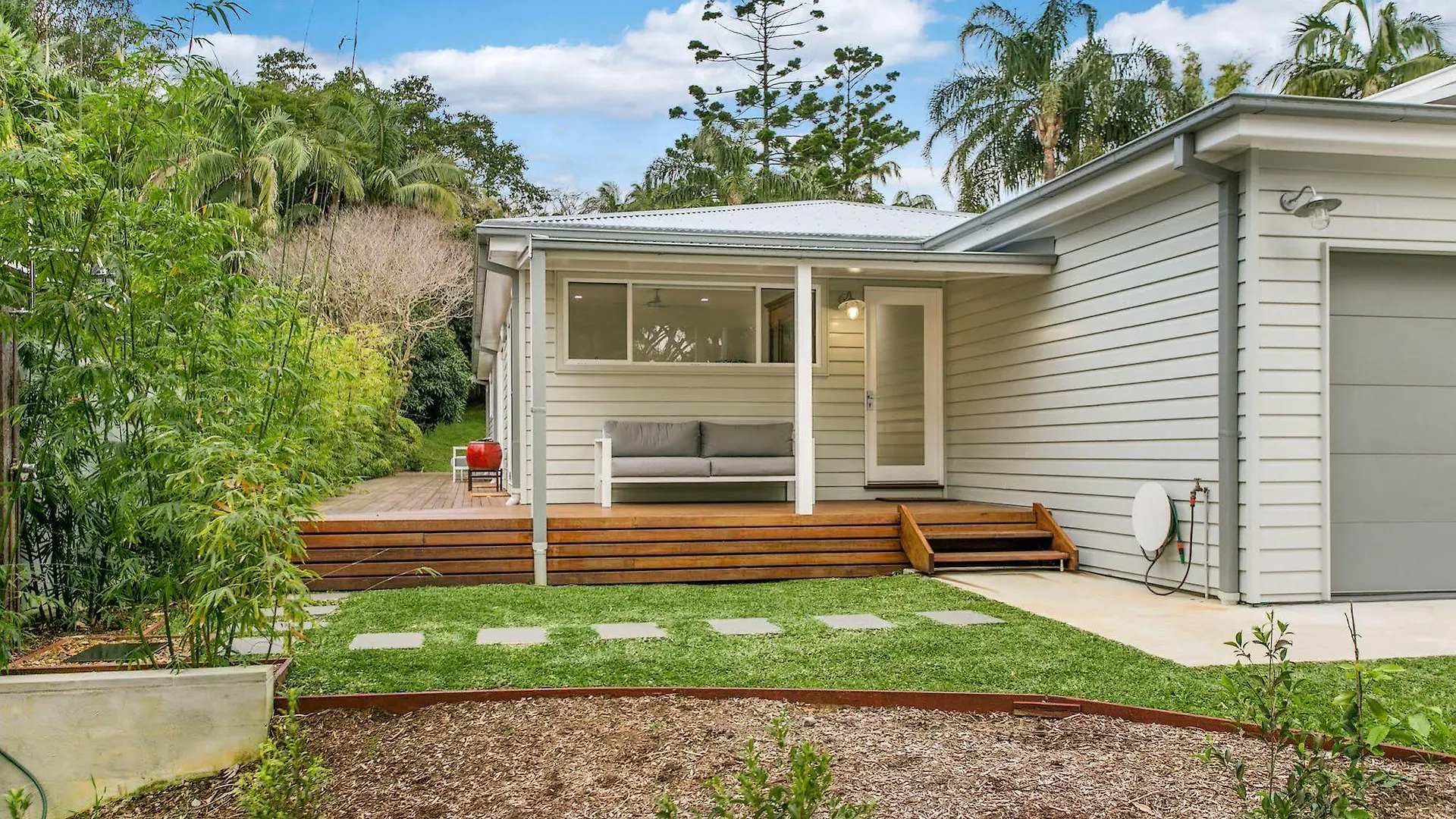 Salty Towels Apartment Byron Bay Australia